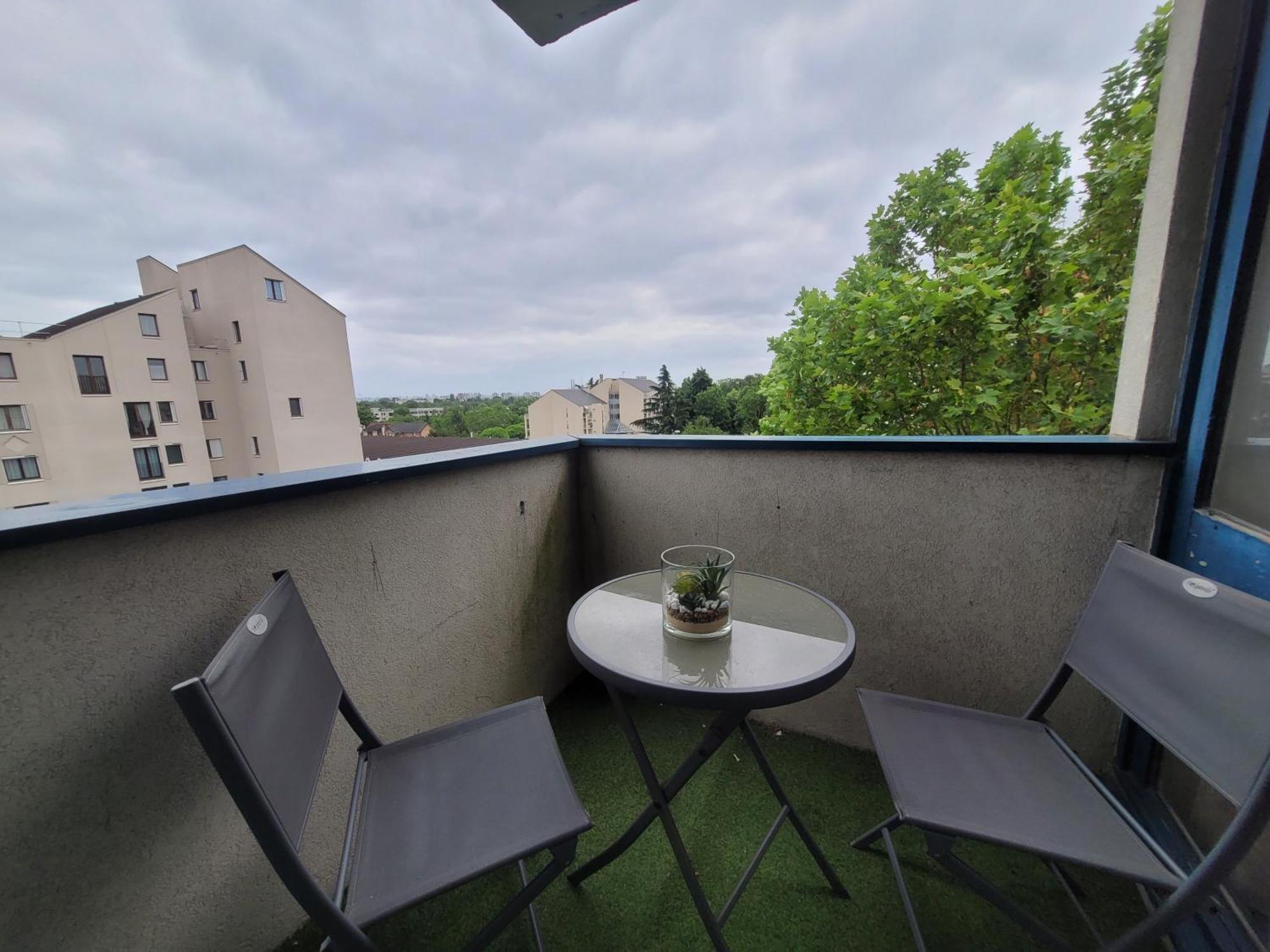 Parisian Retreat Pour 5 Personnes - 12 Min De Paris - Proche Gare Lejlighed Deuil-la-Barre Eksteriør billede